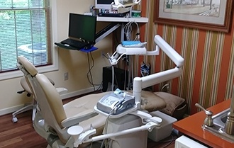 Hal M. Lippard, DDS exam room